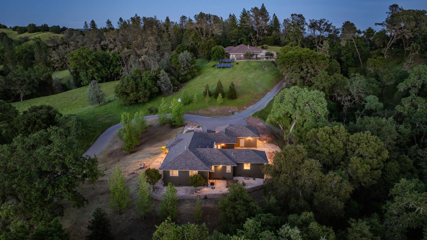Detail Gallery Image 4 of 71 For 1234 Jackson Gate Rd, Jackson,  CA 95642 - 3 Beds | 2/1 Baths