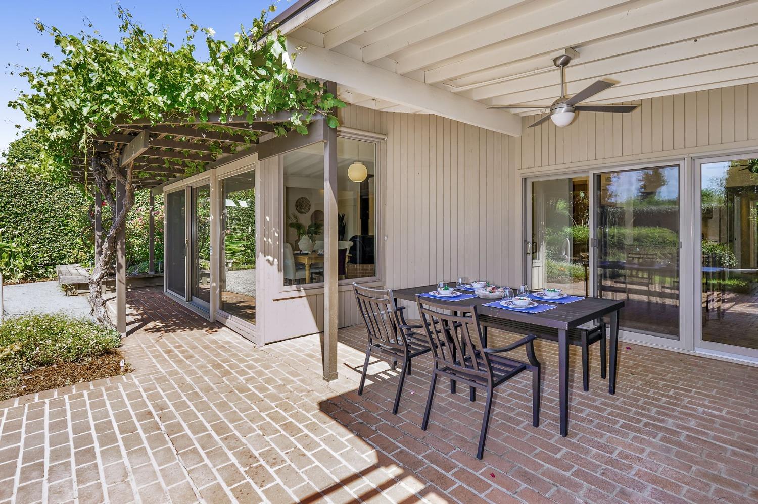 Detail Gallery Image 29 of 30 For 1000 Colby Dr, Davis,  CA 95616 - 4 Beds | 2 Baths