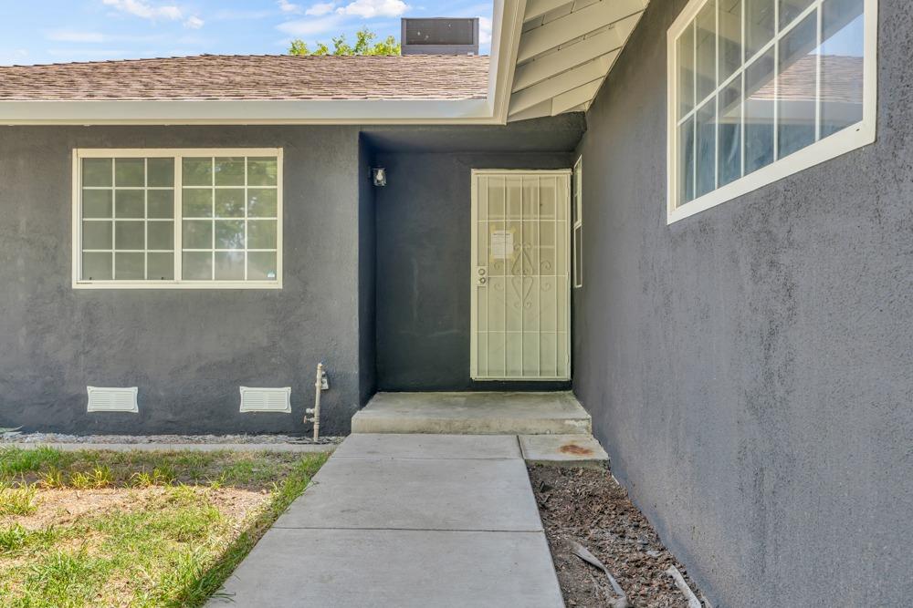 Glenbrook Lane, Stockton, California image 5