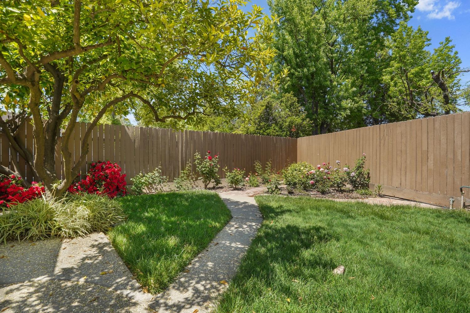 Detail Gallery Image 25 of 28 For 3439 Whitnor Ct, Sacramento,  CA 95821 - 3 Beds | 2 Baths