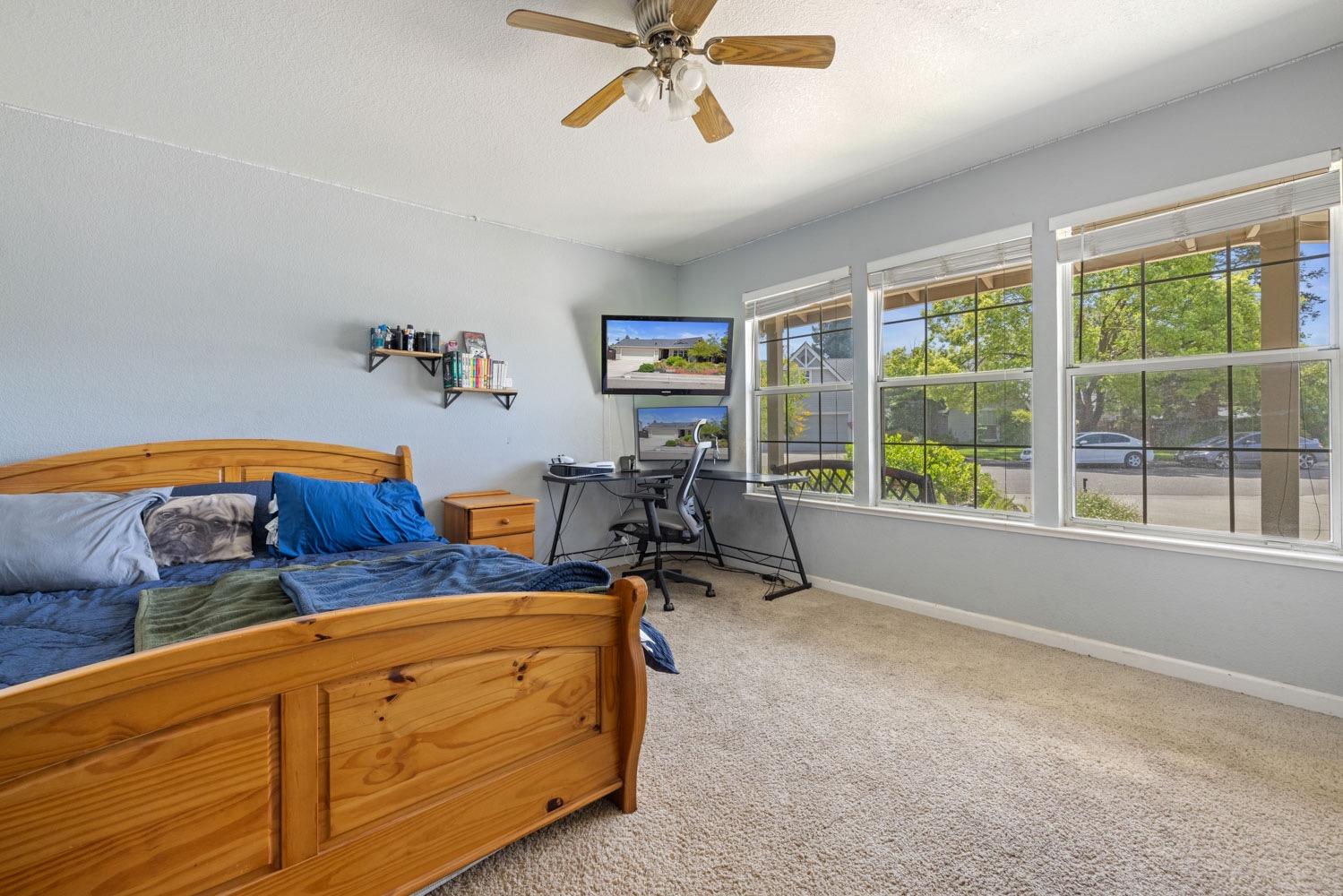 Berea Drive, Turlock, California image 9