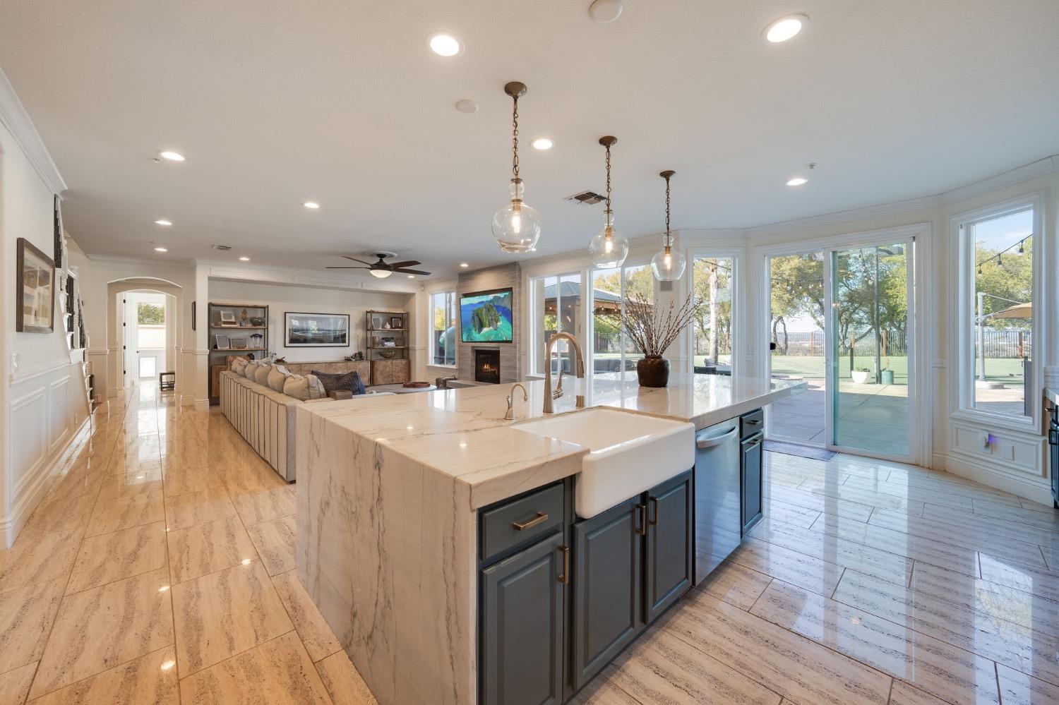 Detail Gallery Image 18 of 98 For 4541 Longview Dr, Rocklin,  CA 95677 - 5 Beds | 4/1 Baths