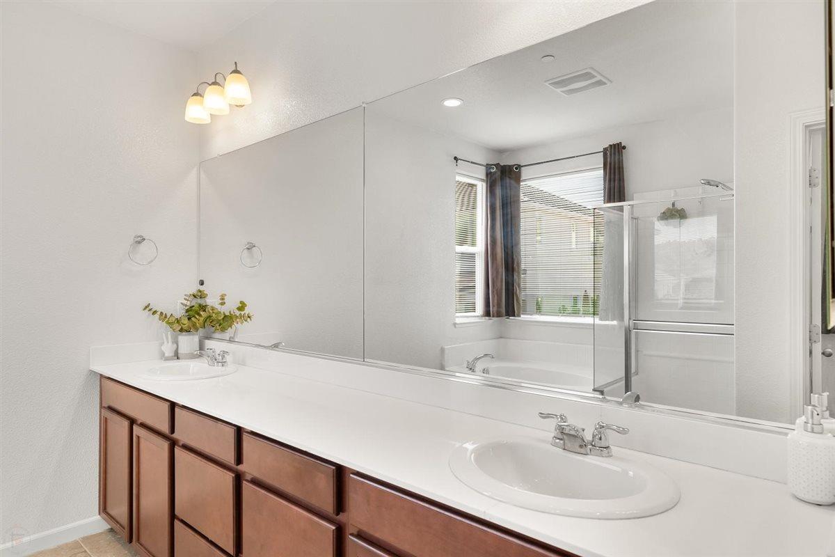 Detail Gallery Image 46 of 64 For 21232 Grapevine Dr, Patterson,  CA 95363 - 5 Beds | 3 Baths