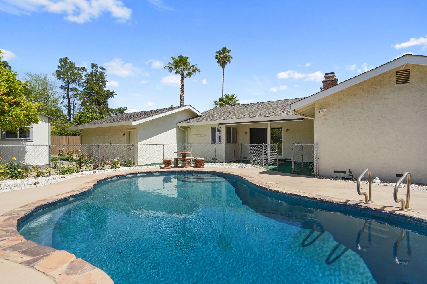 Detail Gallery Image 20 of 28 For 3439 Whitnor Ct, Sacramento,  CA 95821 - 3 Beds | 2 Baths