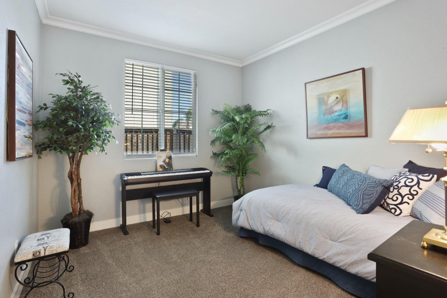 Detail Gallery Image 14 of 25 For 4714 Monarch Ln, Tracy,  CA 95377 - 3 Beds | 2 Baths