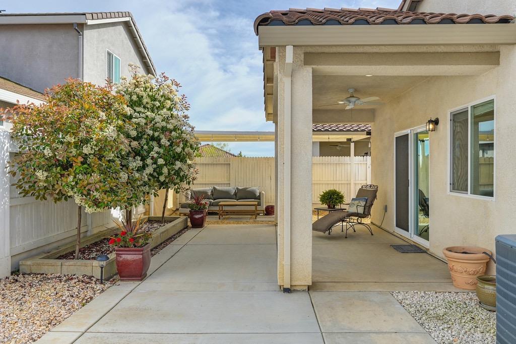 Detail Gallery Image 32 of 33 For 7457 Sobon Ln, Rancho Murieta,  CA 95683 - 3 Beds | 3 Baths