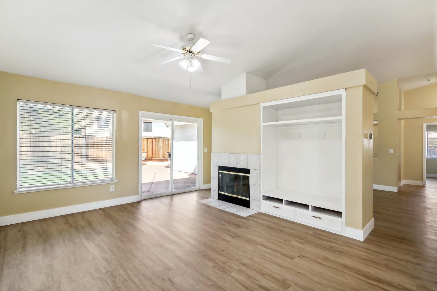 Tarata Place, Elk Grove, California image 10