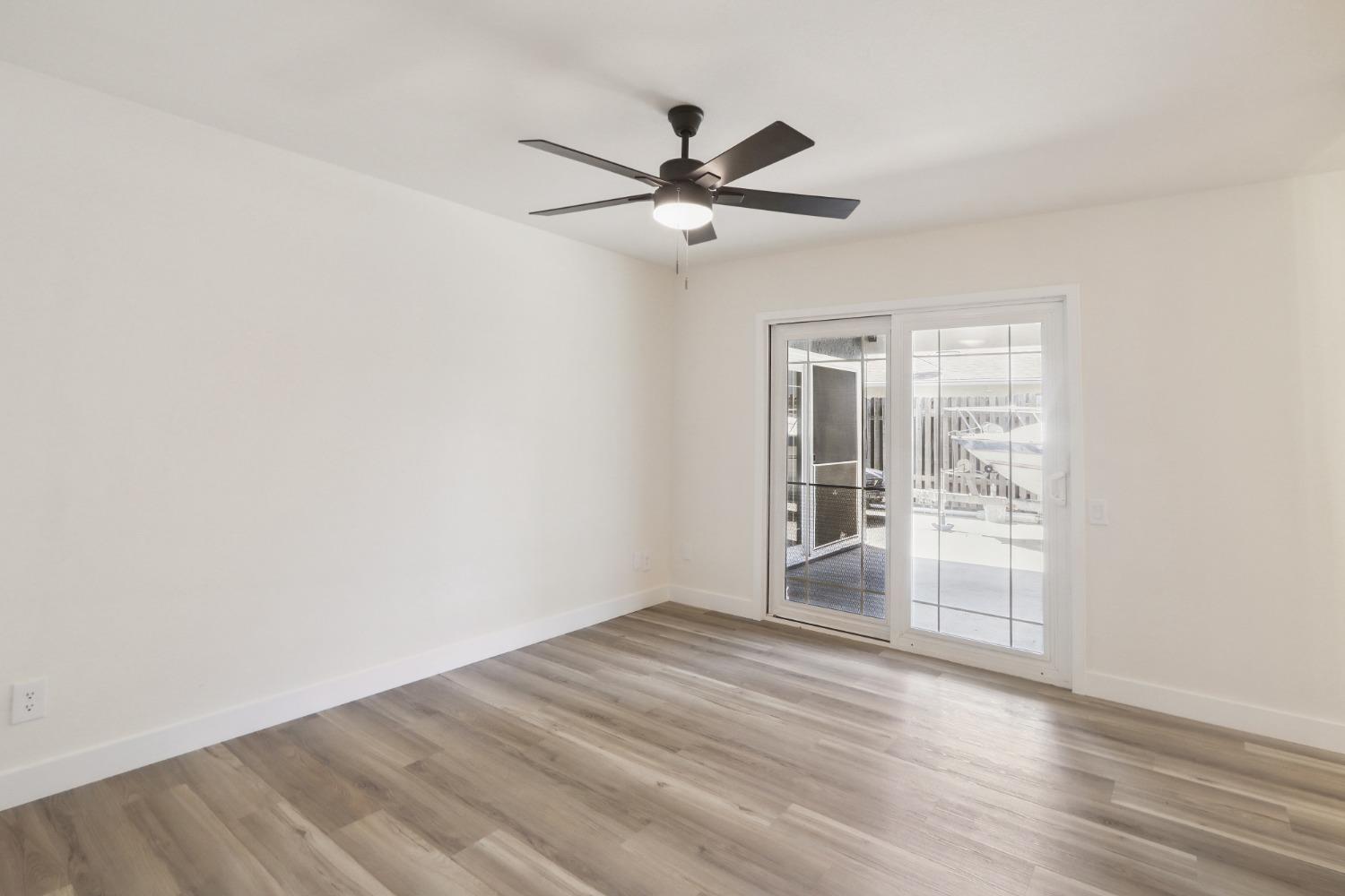 Rainbow River Court, Rancho Cordova, California image 22