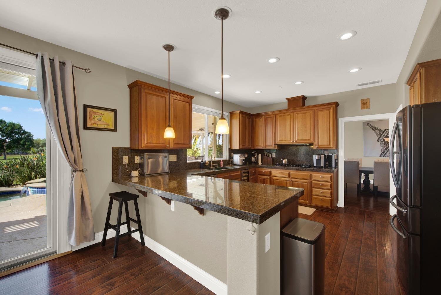 Detail Gallery Image 27 of 82 For 33565 Wildwing Dr, Woodland,  CA 95695 - 4 Beds | 2/1 Baths