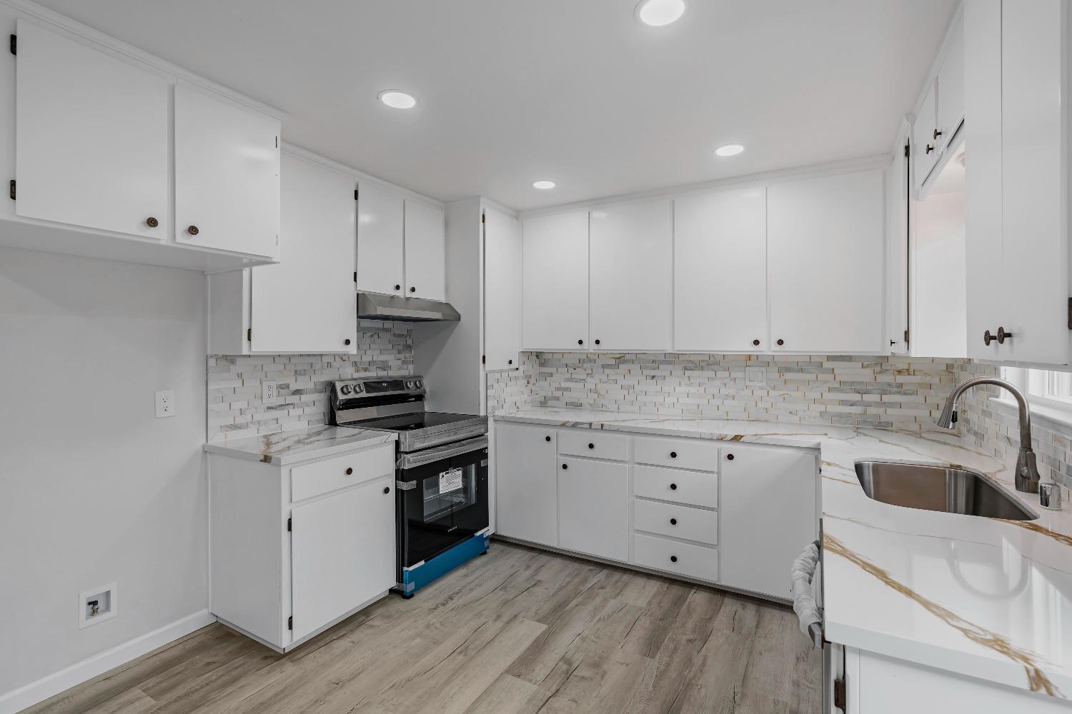 Marthella Avenue, Merced, California image 6