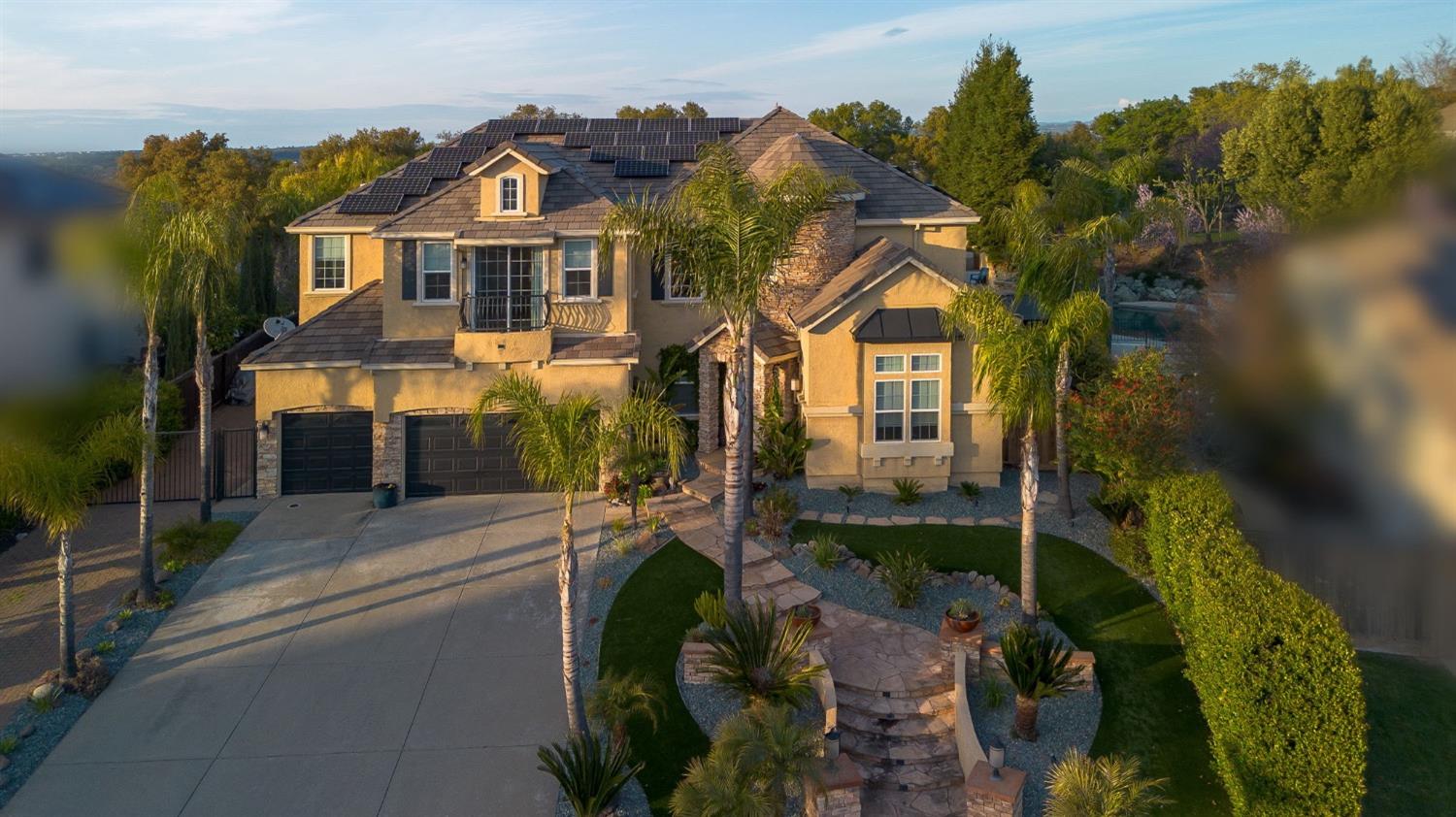 Detail Gallery Image 2 of 98 For 4541 Longview Dr, Rocklin,  CA 95677 - 5 Beds | 4/1 Baths