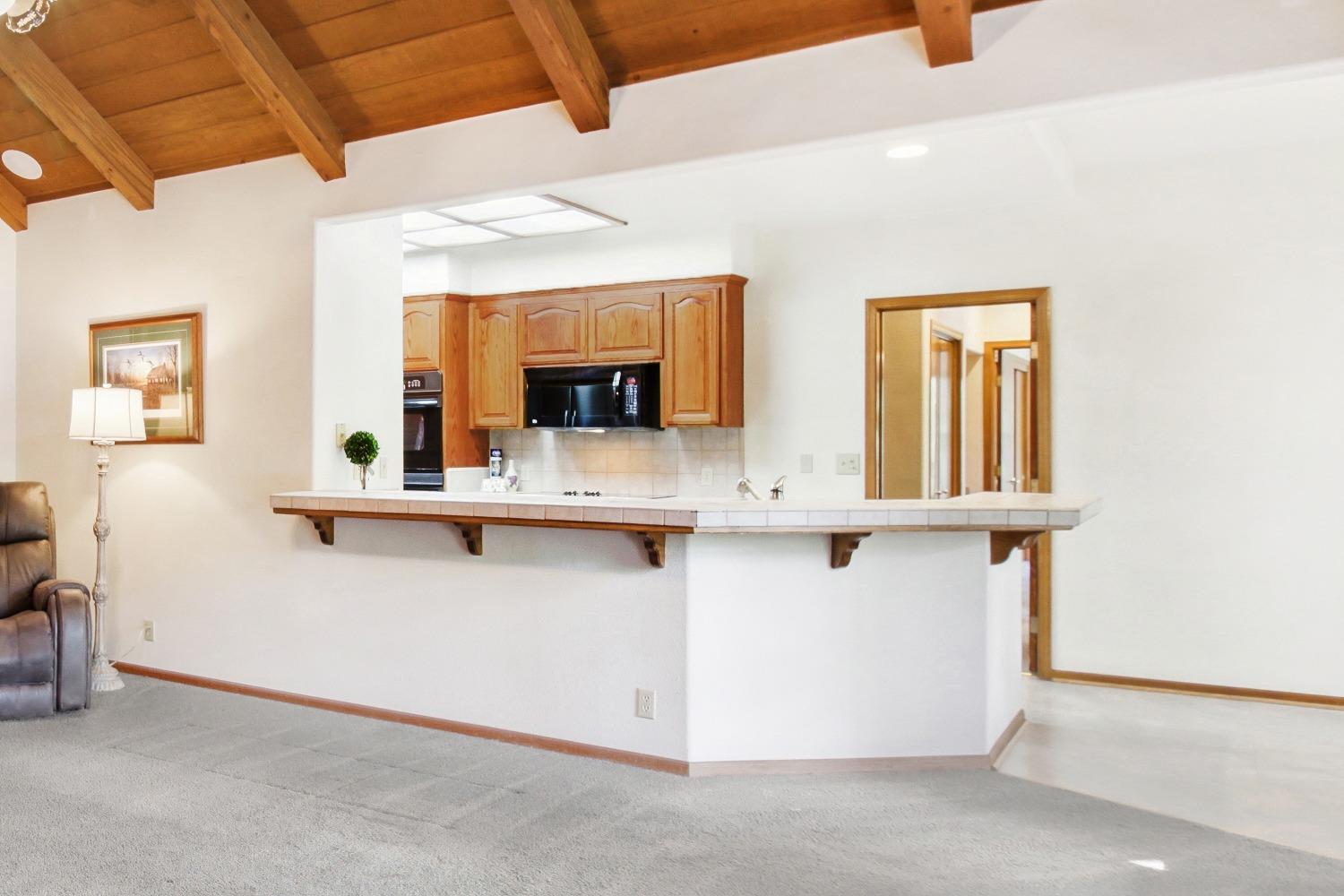 Detail Gallery Image 15 of 66 For 515 Hillside Dr, Applegate,  CA 95703 - 4 Beds | 3 Baths