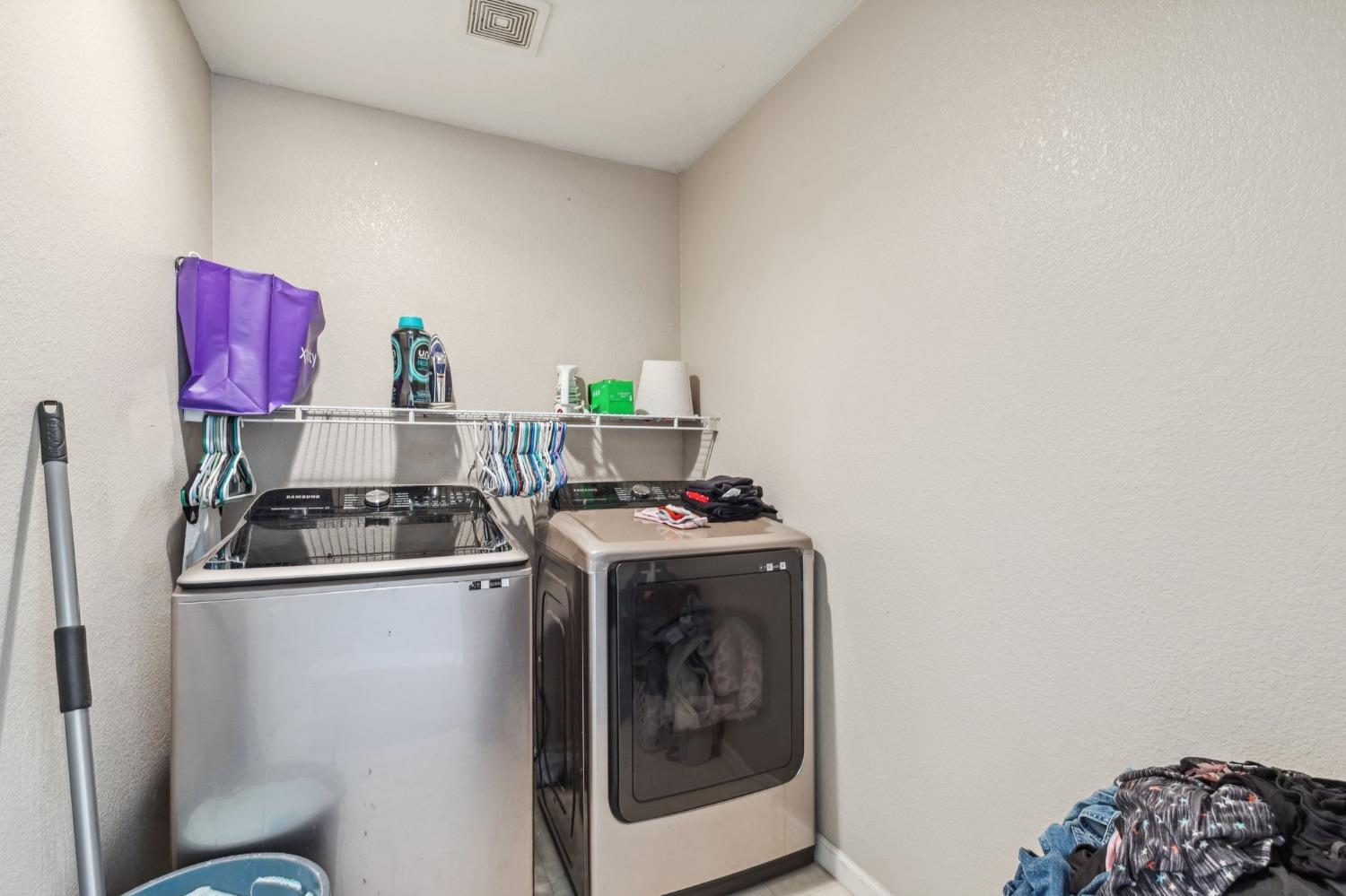 Detail Gallery Image 16 of 37 For 748 Heron Dr, Los Banos,  CA 93635 - 5 Beds | 3 Baths
