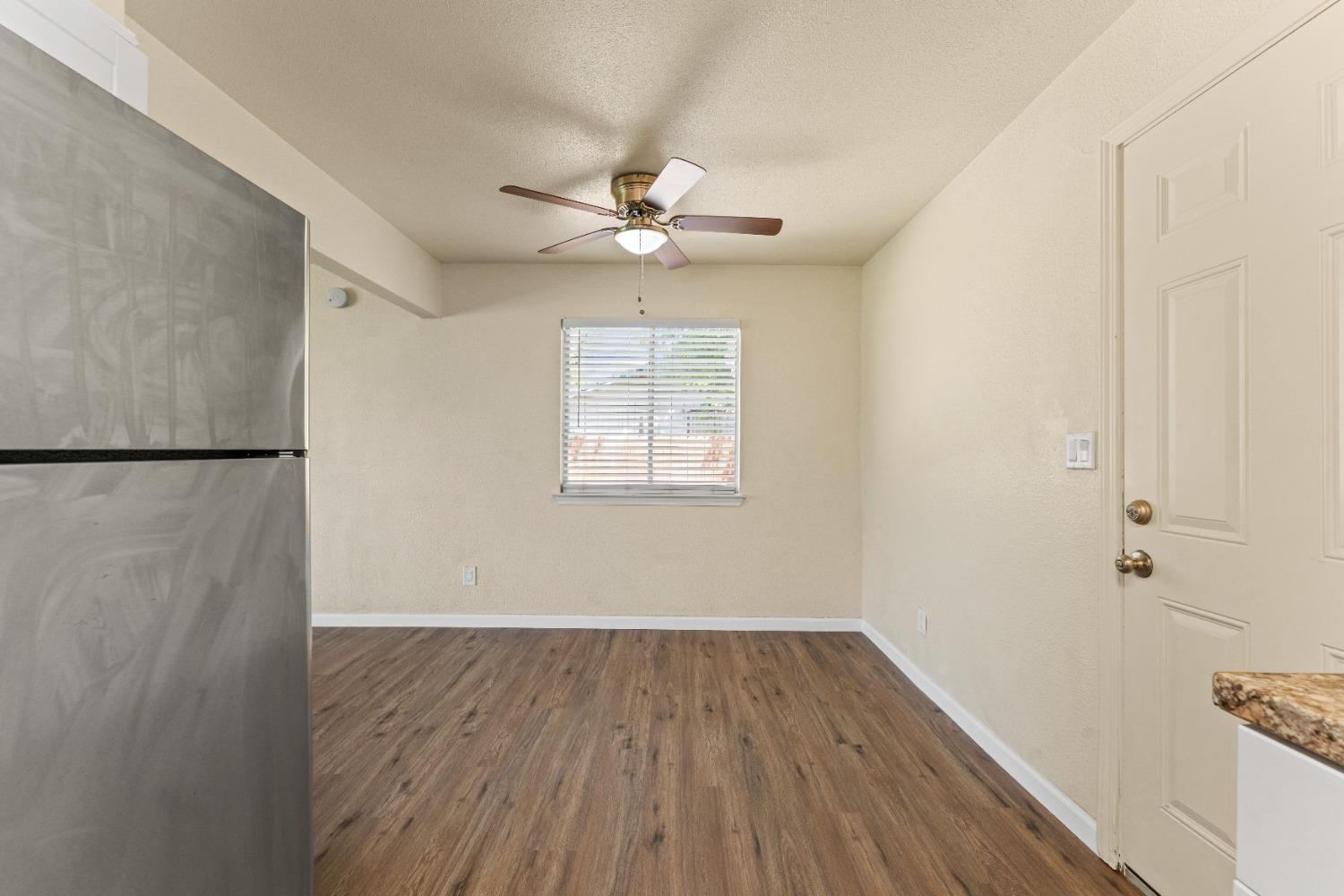 Detail Gallery Image 15 of 33 For 1887 Beverly Ave, Olivehurst,  CA 95961 - 3 Beds | 2 Baths