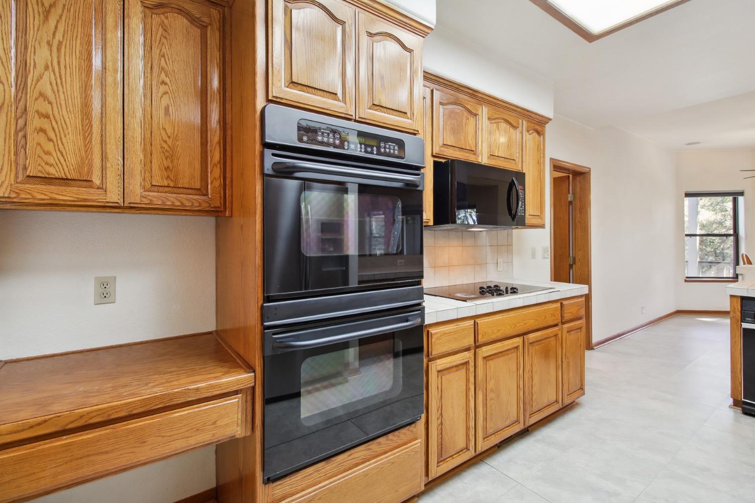 Detail Gallery Image 19 of 66 For 515 Hillside Dr, Applegate,  CA 95703 - 4 Beds | 3 Baths