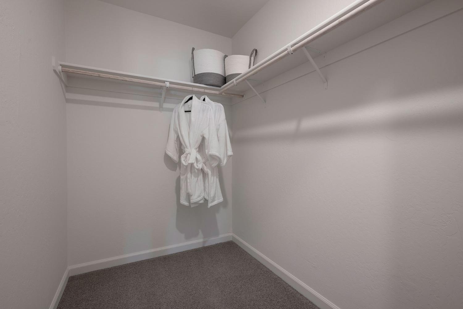Eagle Crest Court #42 L, Merced, California image 14