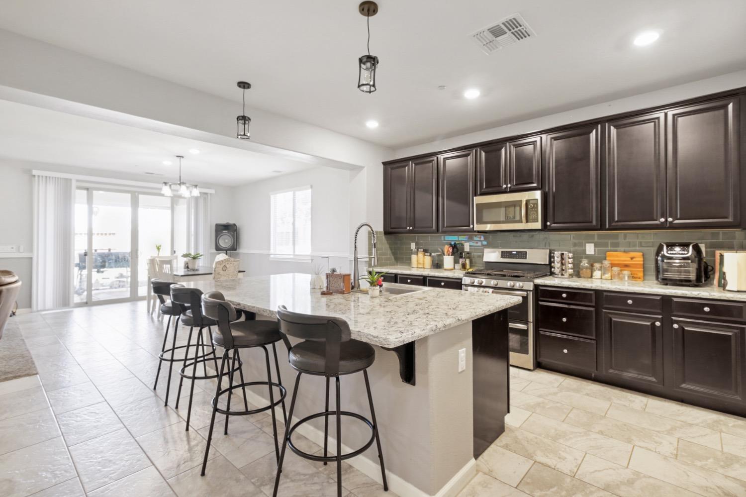 Evanston Way, Rancho Cordova, California image 10
