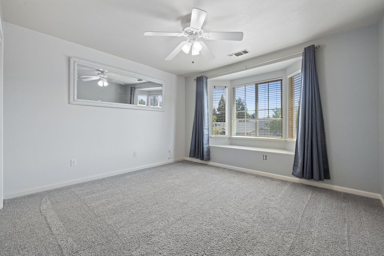 Detail Gallery Image 25 of 54 For 4633 Parkside Ct, Turlock,  CA 95382 - 5 Beds | 3 Baths