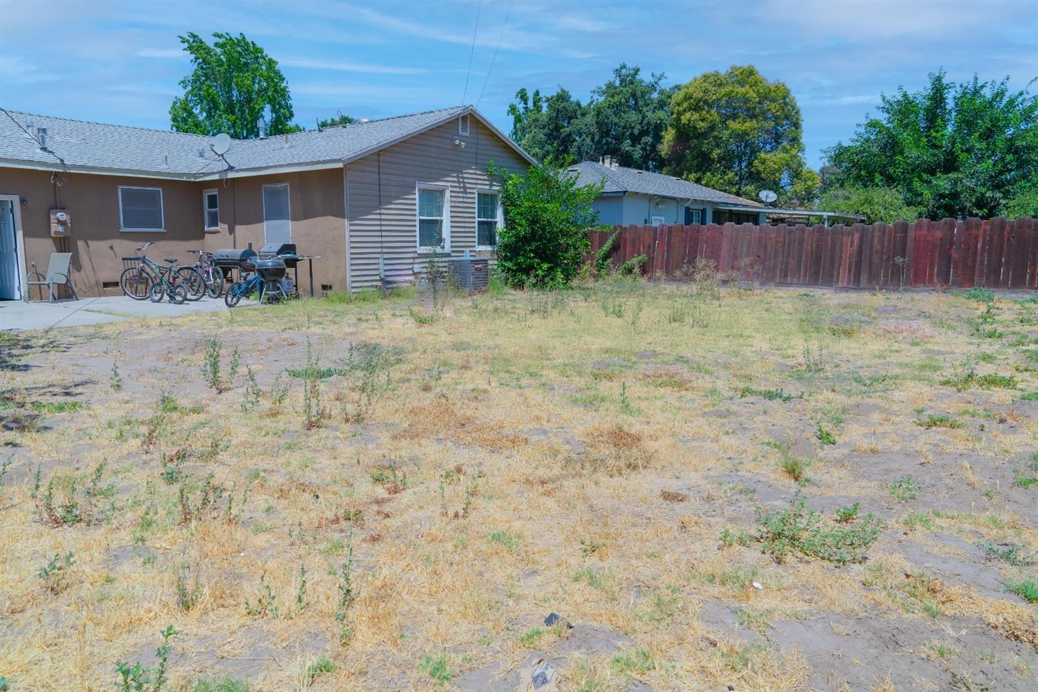 Rivera Drive, Modesto, California image 14