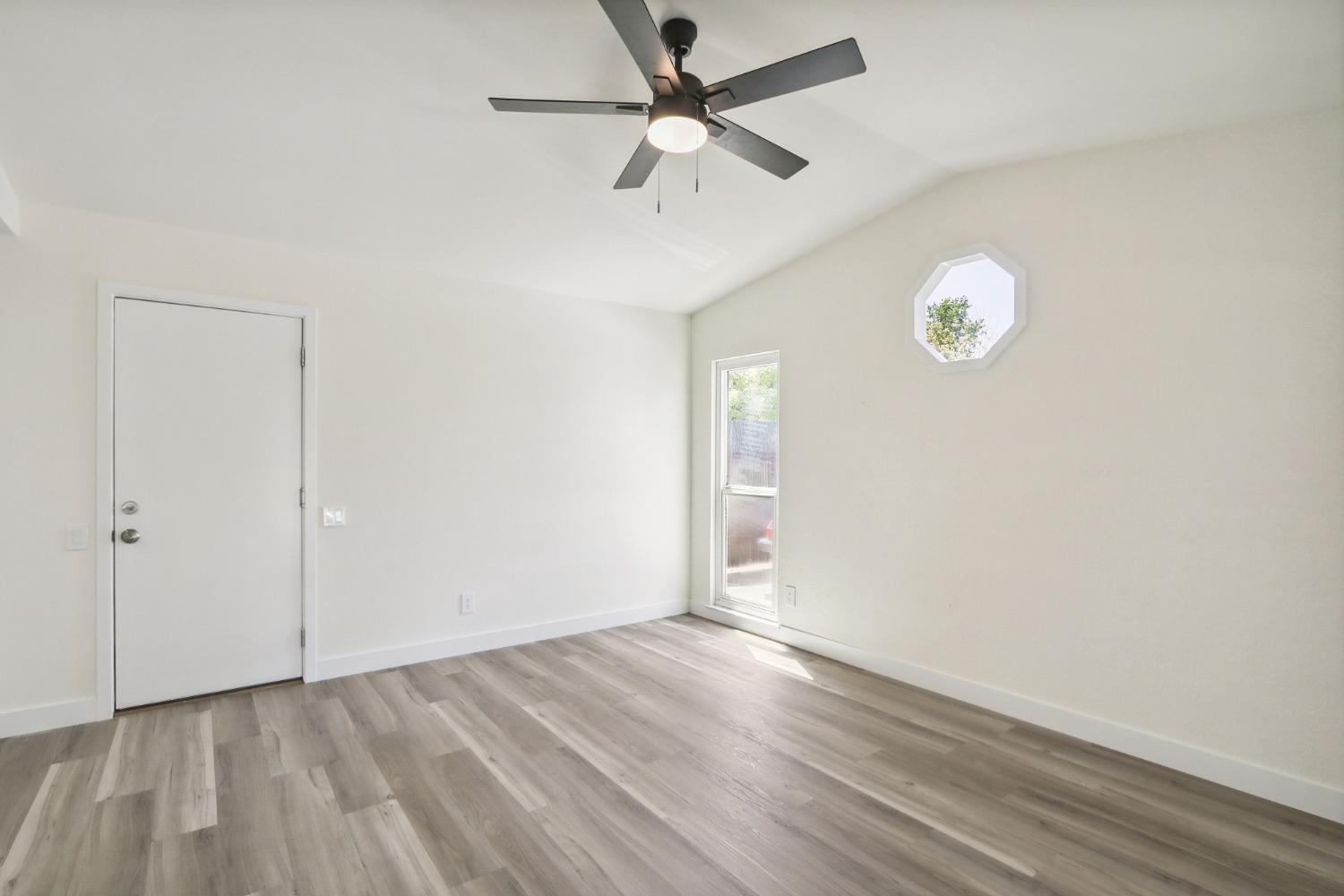 Rainbow River Court, Rancho Cordova, California image 13