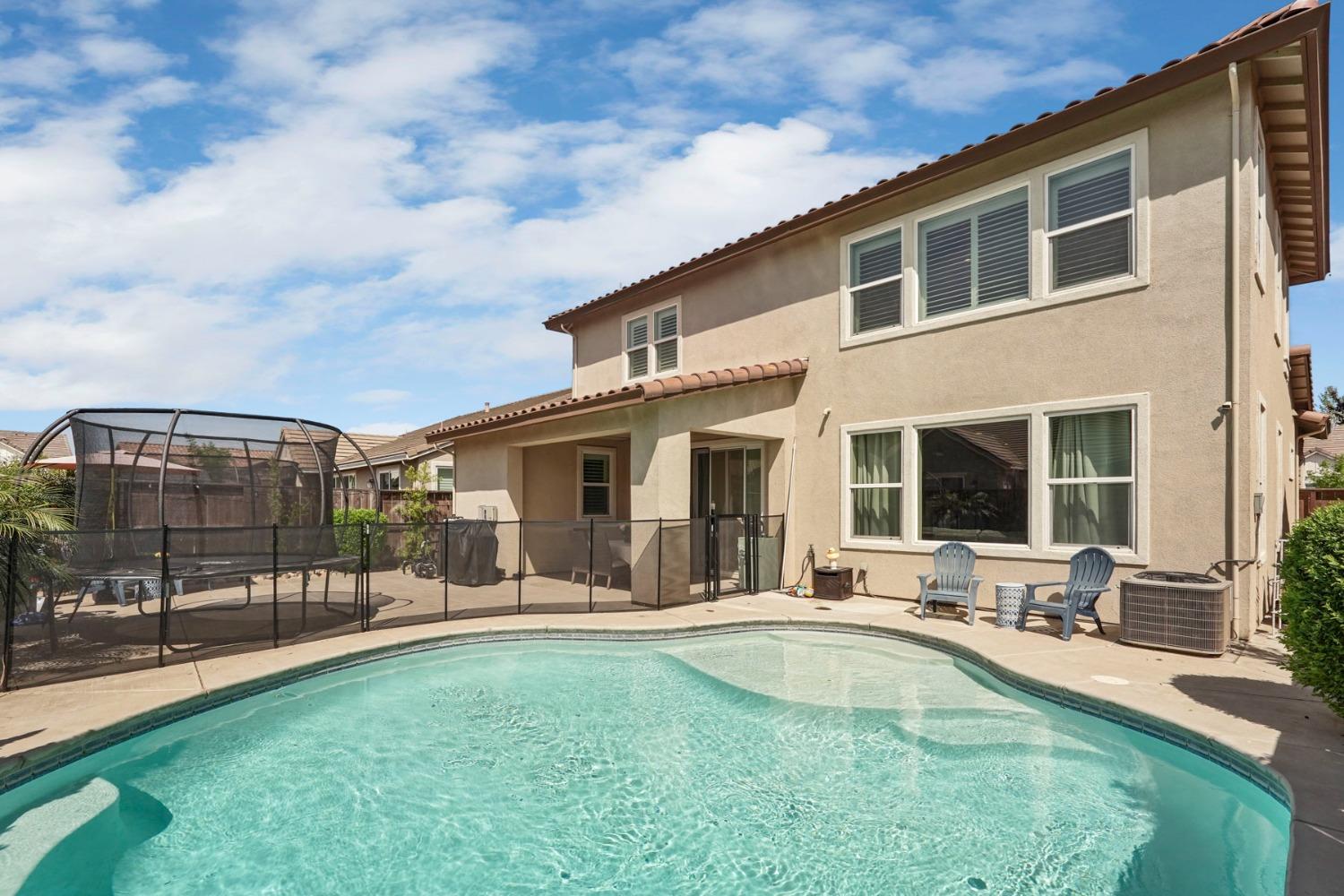 Detail Gallery Image 50 of 52 For 208 Isabella Dr, Lodi,  CA 95240 - 4 Beds | 3 Baths