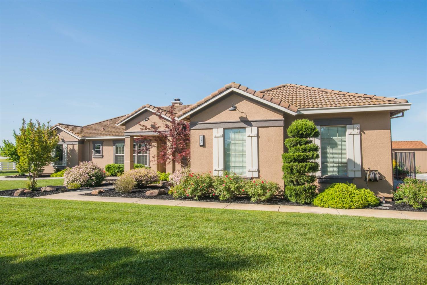 Detail Gallery Image 1 of 1 For 12860 Rimfire Dr, Wilton,  CA 95693 - 5 Beds | 3 Baths