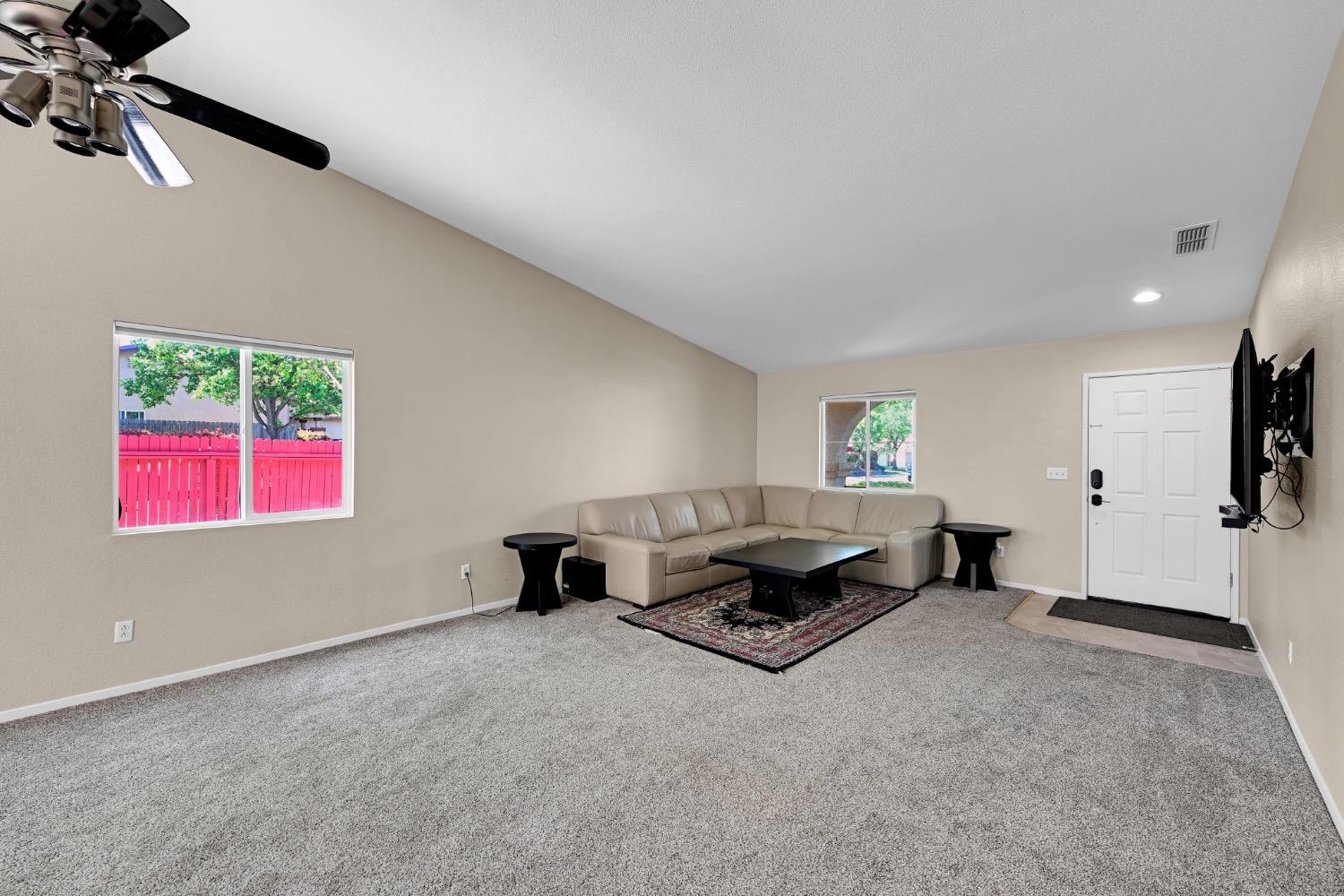 Detail Gallery Image 7 of 33 For 4627 Excelsior Rd, Mather,  CA 95655 - 4 Beds | 2 Baths