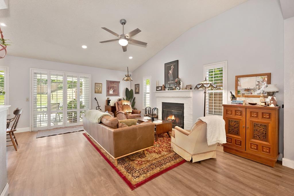 Foxwood Court, Citrus Heights, California image 6