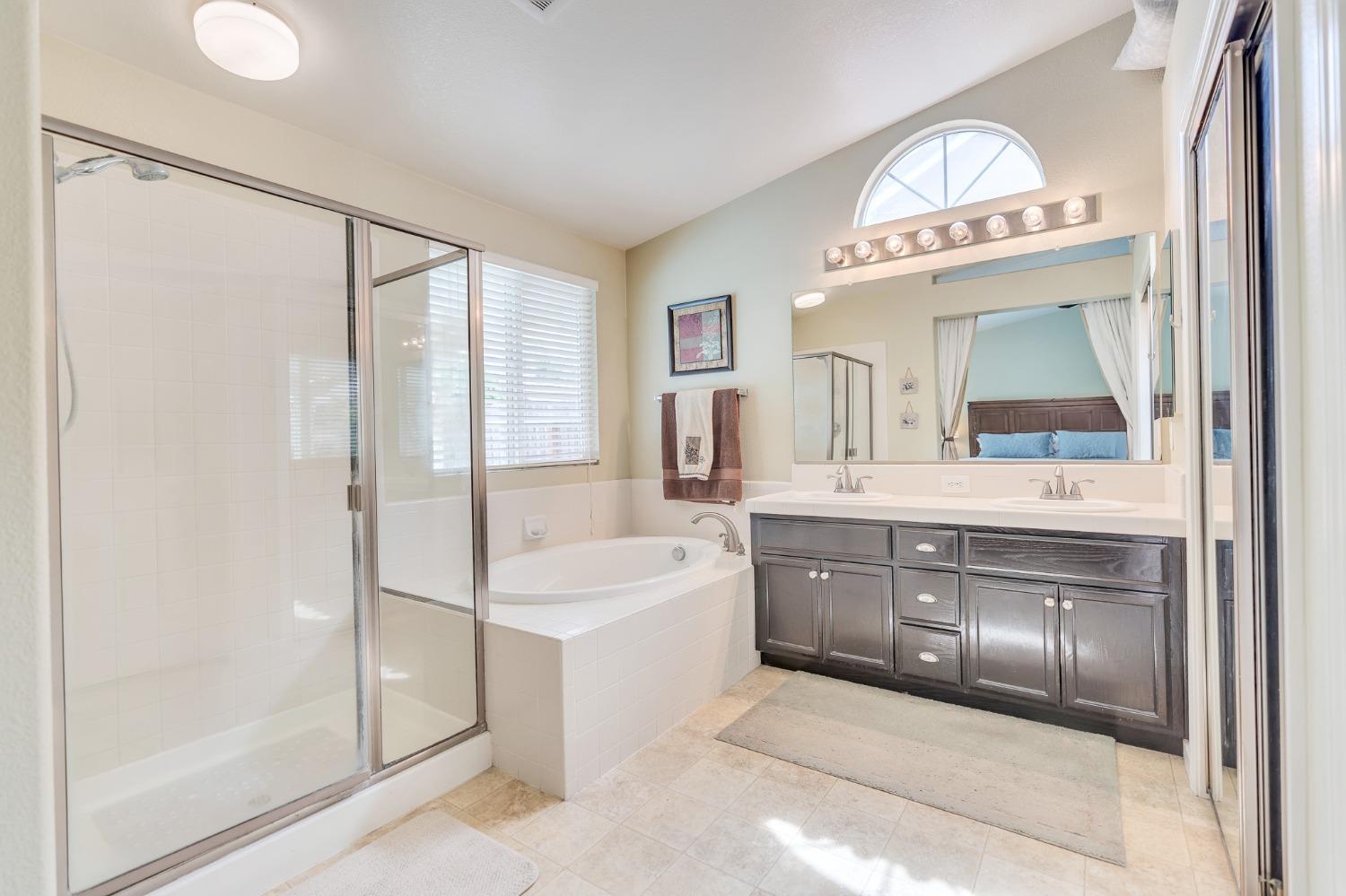 Detail Gallery Image 49 of 77 For 679 Birch Ave, Los Banos,  CA 93635 - 4 Beds | 2 Baths