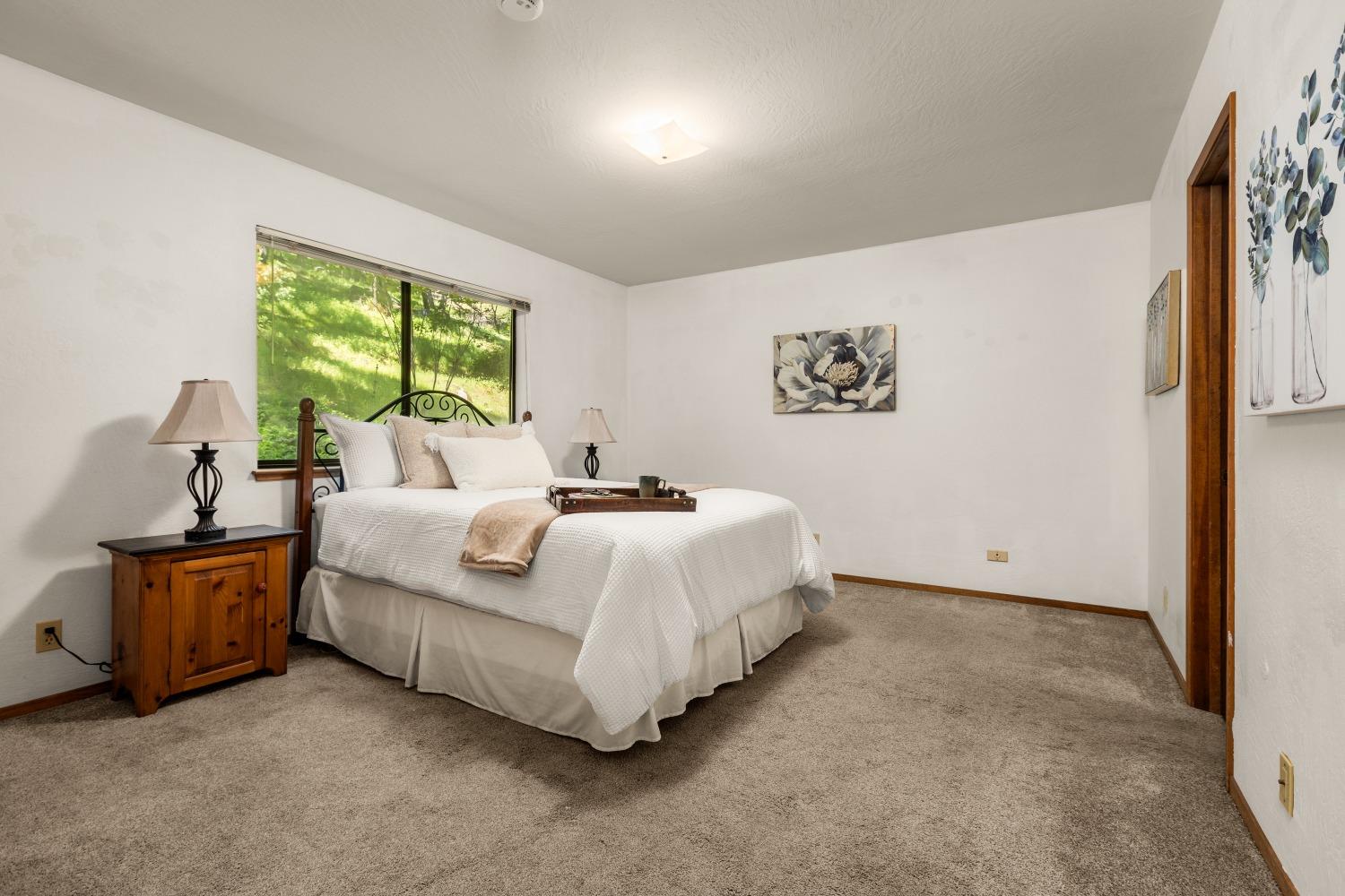 Detail Gallery Image 15 of 38 For 12910 Roadrunner Dr, Penn Valley,  CA 95946 - 3 Beds | 2 Baths