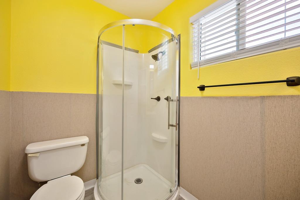 Detail Gallery Image 16 of 28 For 2363 Mcgregor Dr, Rancho Cordova,  CA 95670 - 4 Beds | 4 Baths