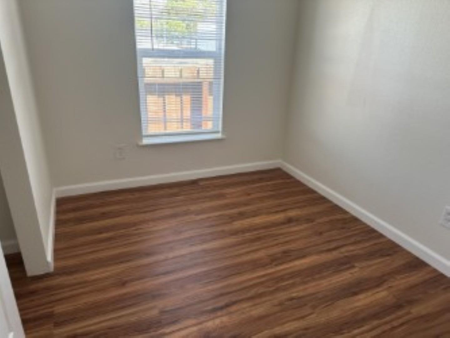 Detail Gallery Image 6 of 13 For 2225 W Capitol Ave 92, West Sacramento,  CA 95691 - 2 Beds | 1 Baths