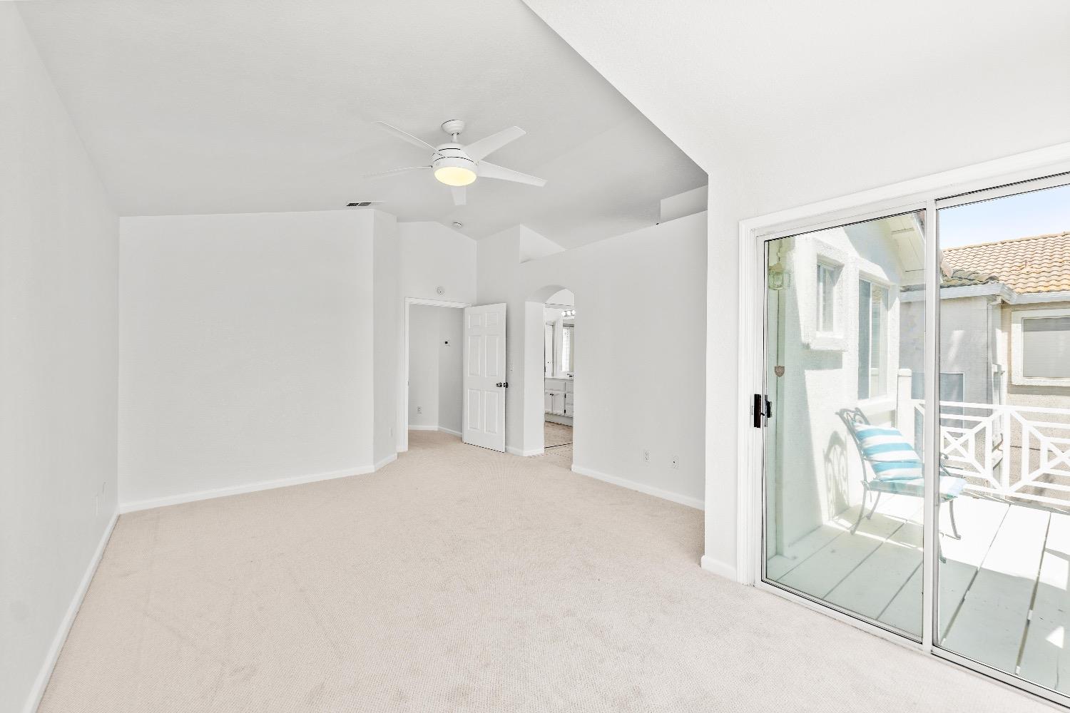 W Island Court, Elk Grove, California image 33