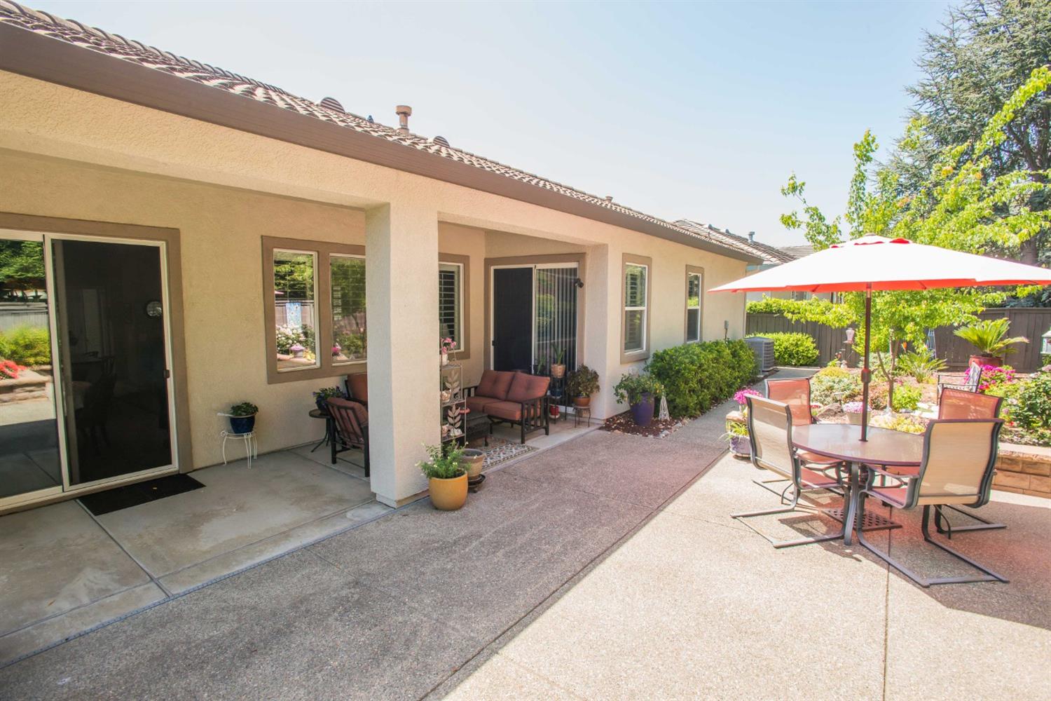 Detail Gallery Image 53 of 60 For 2909 Robinson Creek Ln, Elk Grove,  CA 95758 - 2 Beds | 2 Baths