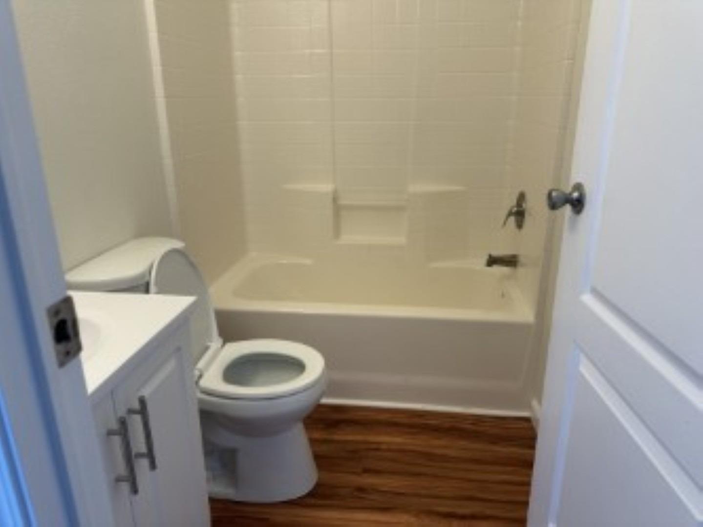 Detail Gallery Image 7 of 13 For 2225 W Capitol Ave 92, West Sacramento,  CA 95691 - 2 Beds | 1 Baths