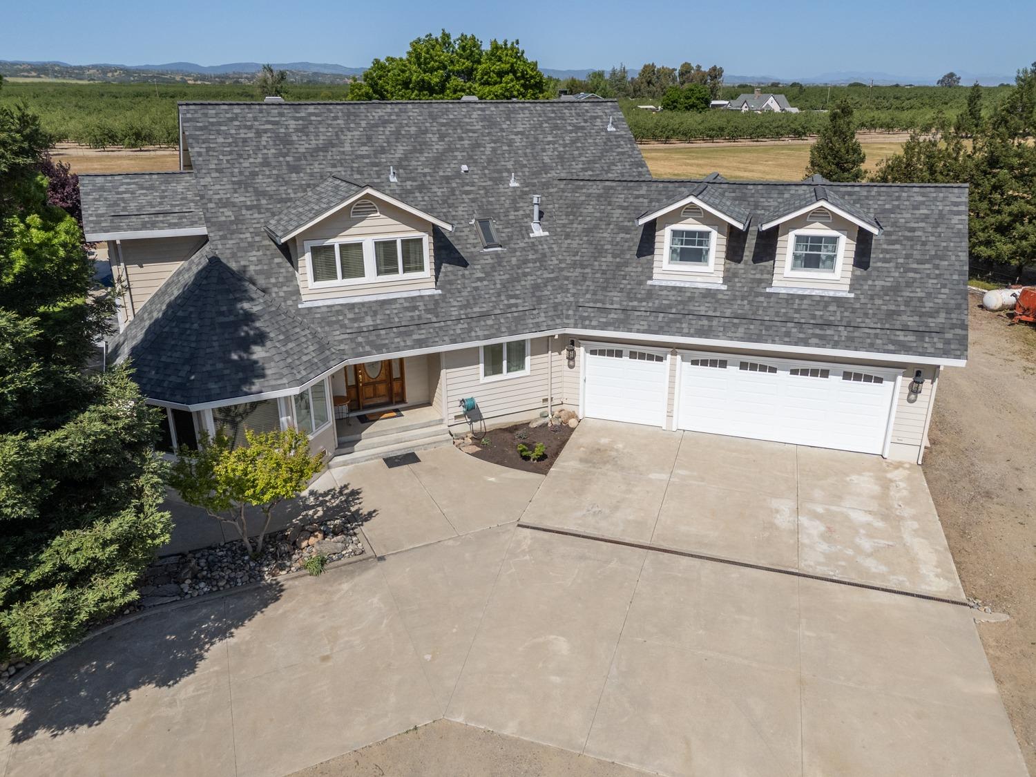 Detail Gallery Image 1 of 81 For 509 Wyer Rd, Arbuckle,  CA 95912 - 5 Beds | 2/1 Baths