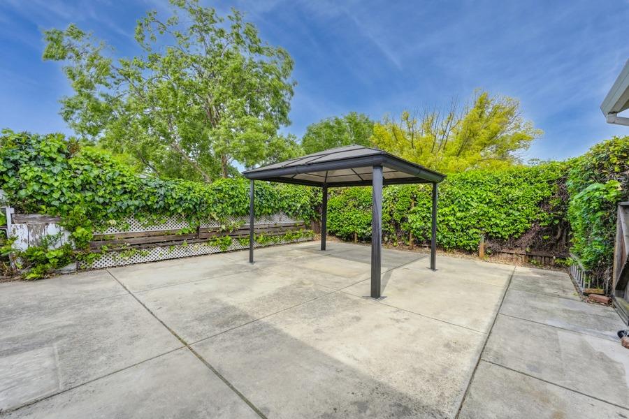 Detail Gallery Image 27 of 32 For 5424 Virginia Way, Sacramento,  CA 95822 - 3 Beds | 2 Baths