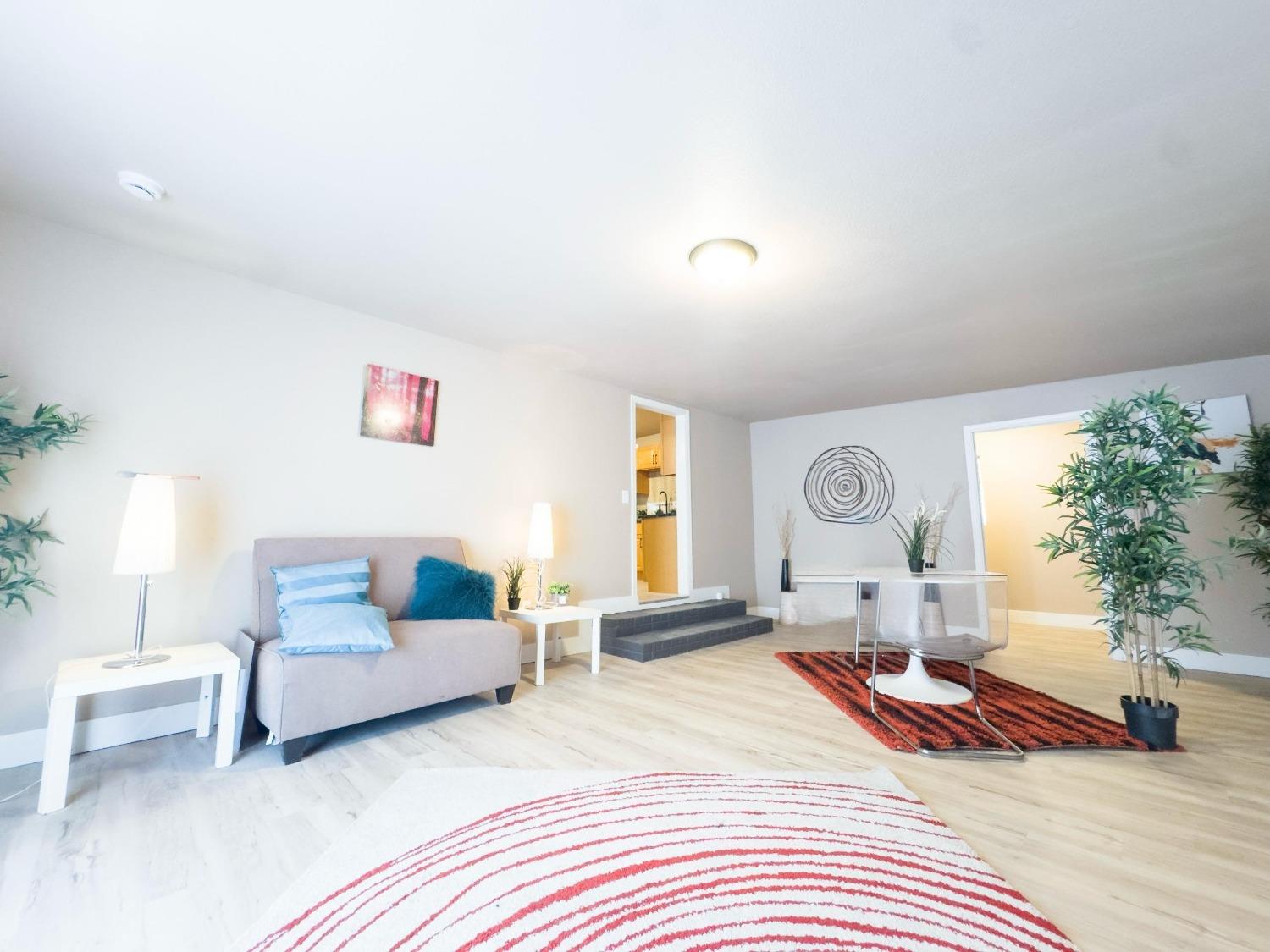 Lassen Avenue, Modesto, California image 9