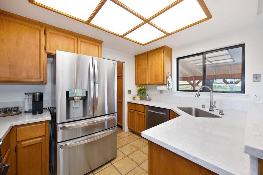 Detail Gallery Image 9 of 99 For 11700 Quail Rd, Auburn,  CA 95602 - 3 Beds | 2 Baths
