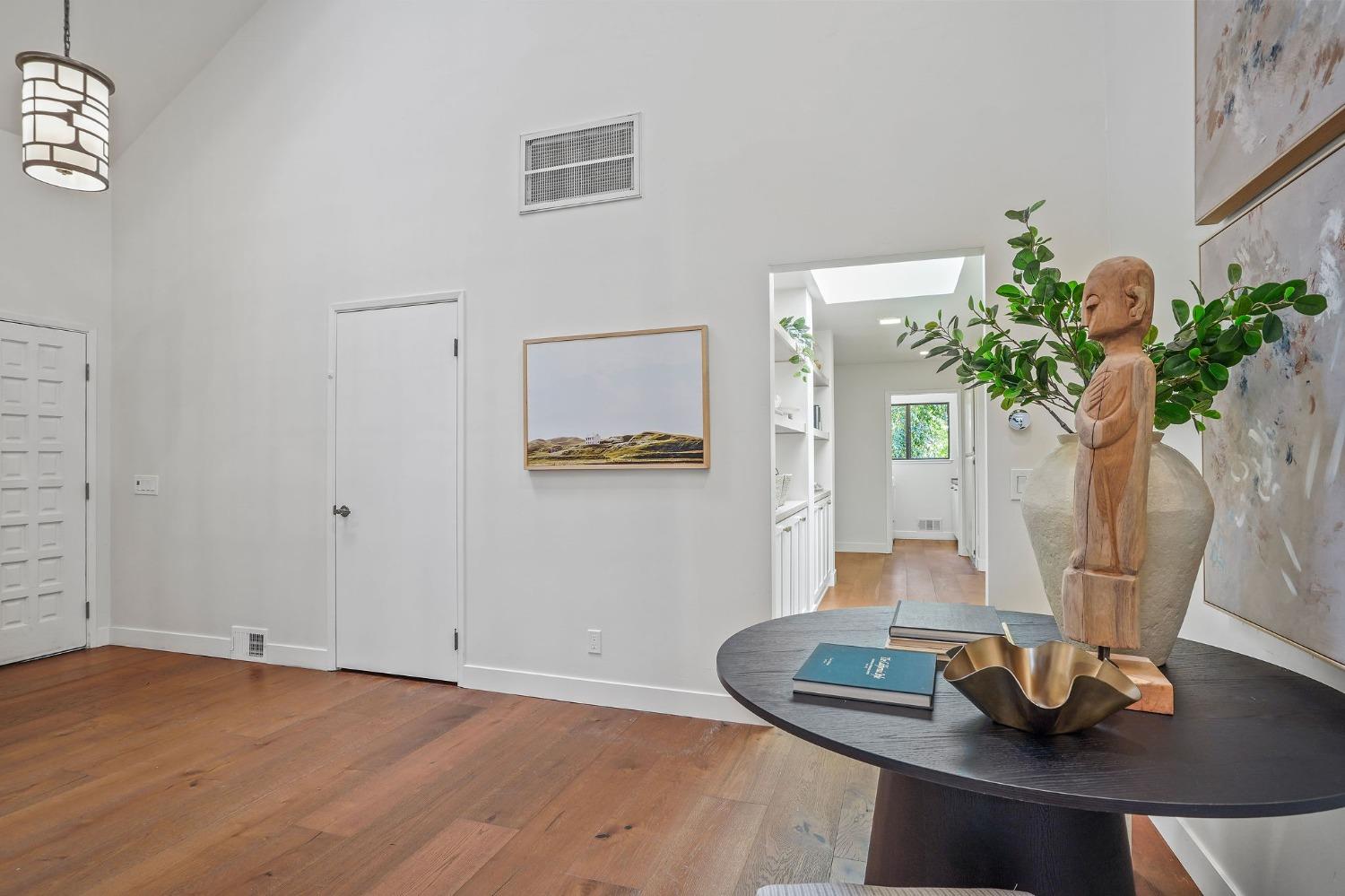 Sarah Court, Carmichael, California image 26