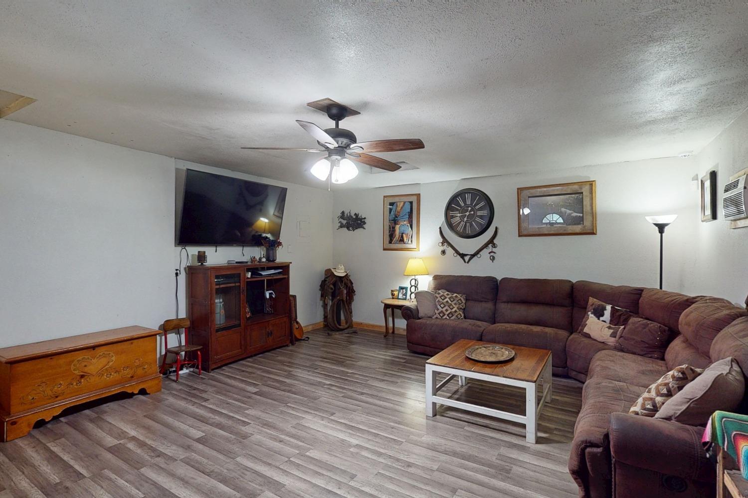 Marcia Avenue, Yuba City, California image 31