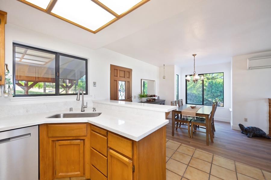Detail Gallery Image 13 of 99 For 11700 Quail Rd, Auburn,  CA 95602 - 3 Beds | 2 Baths