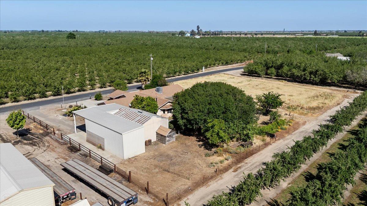 Detail Gallery Image 3 of 72 For 23786 Alice Rd, Manteca,  CA 95337 - 4 Beds | 2 Baths
