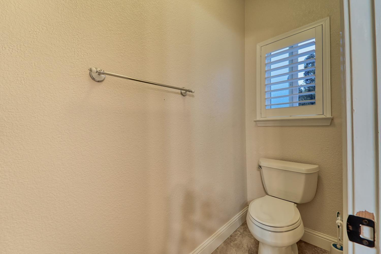 Detail Gallery Image 27 of 34 For 1749 Independence Dr, Yuba City,  CA 95993 - 3 Beds | 2 Baths