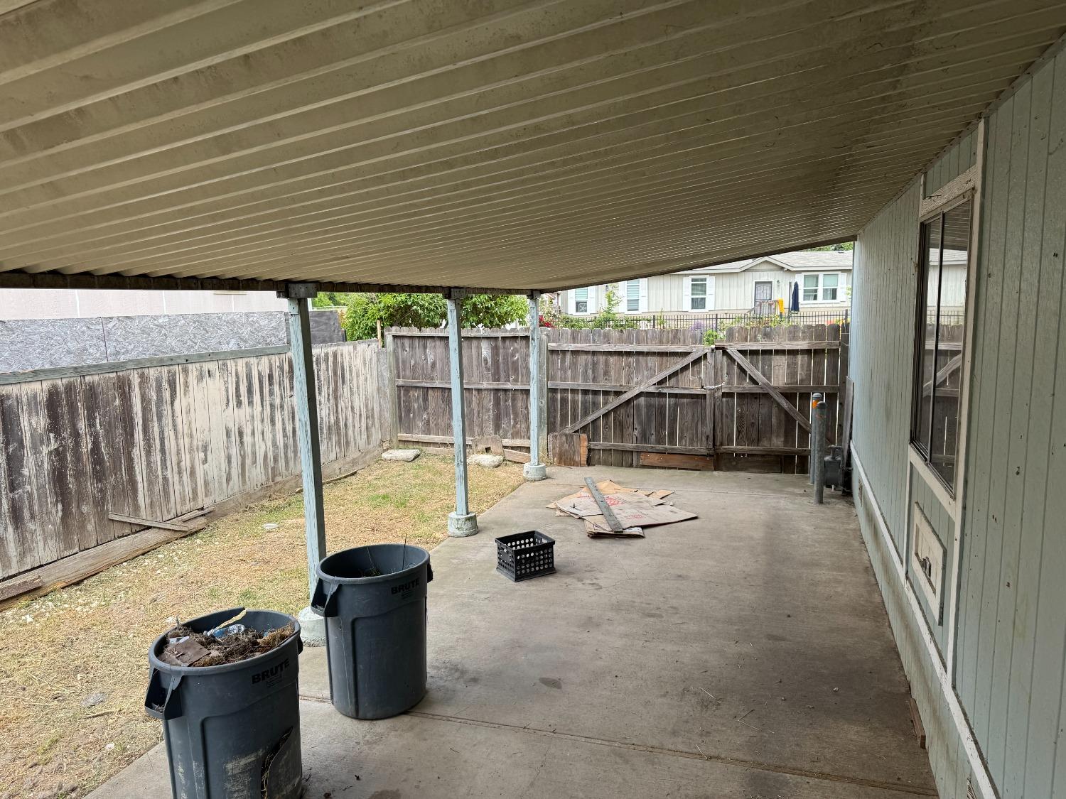 Detail Gallery Image 18 of 22 For 7520 Hamil Ct, Sacramento,  CA 95828 - 2 Beds | 2 Baths