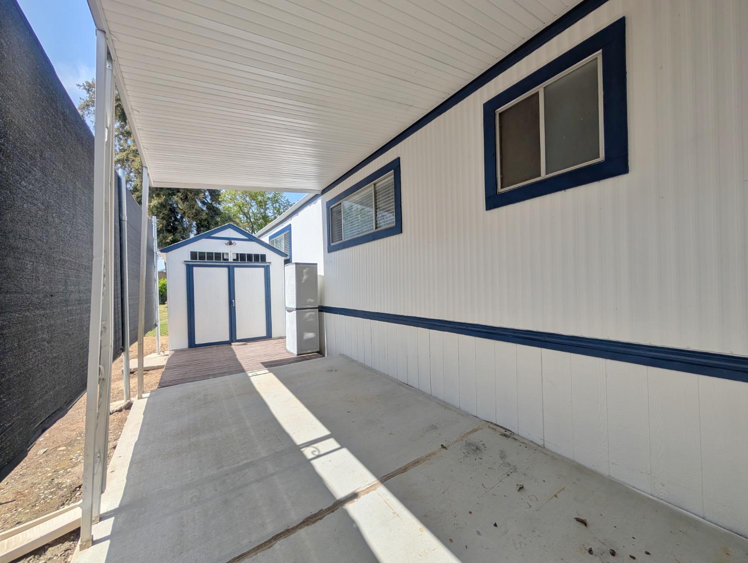 Detail Gallery Image 9 of 67 For 4900 N Hwy 99, Stockton,  CA 95212 - 3 Beds | 2 Baths
