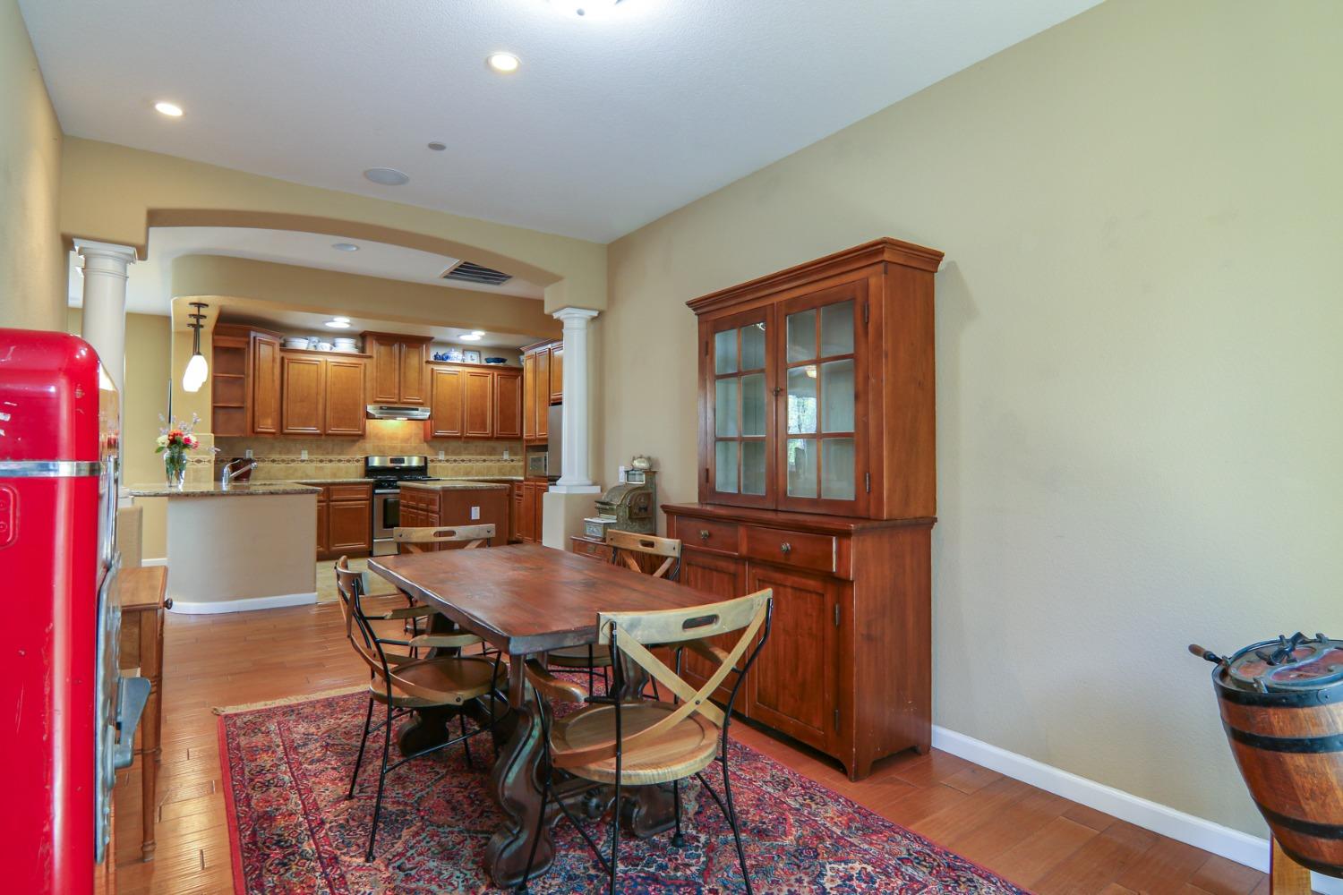 E Marseille Lane, Roseville, California image 18