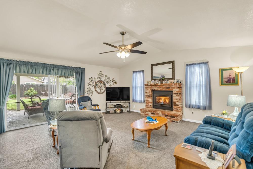 Sun Brae Court, Rio Linda, California image 13