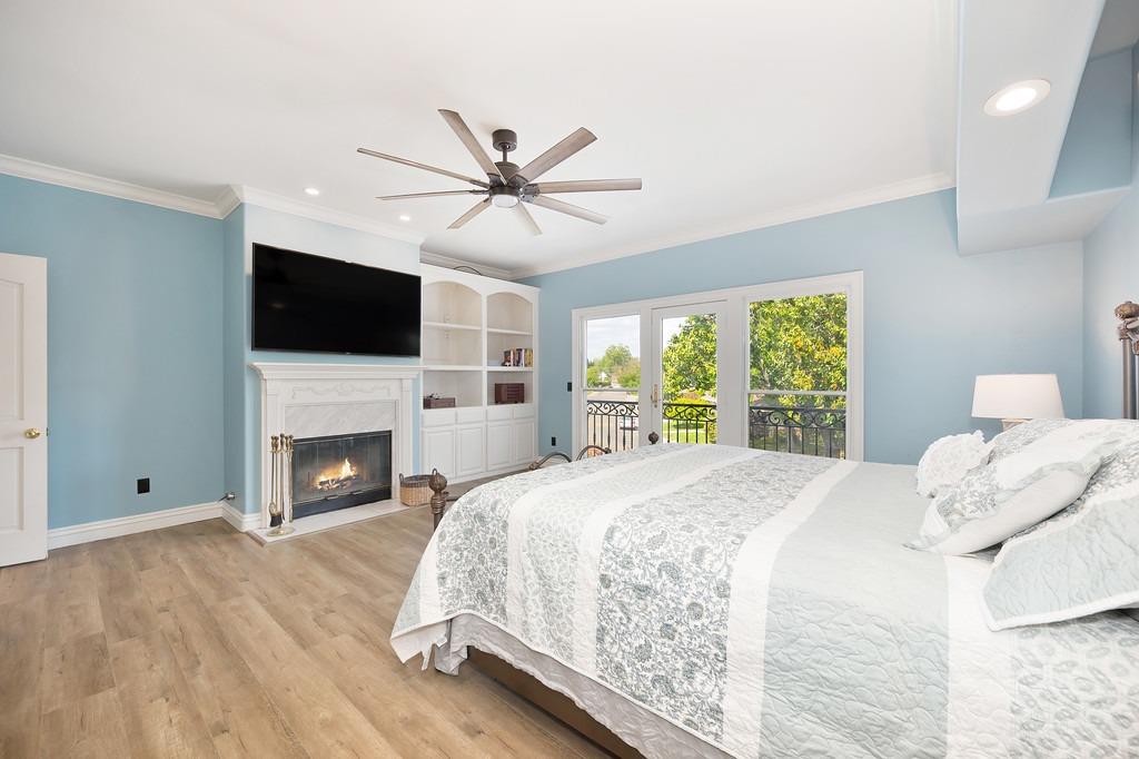 property-img