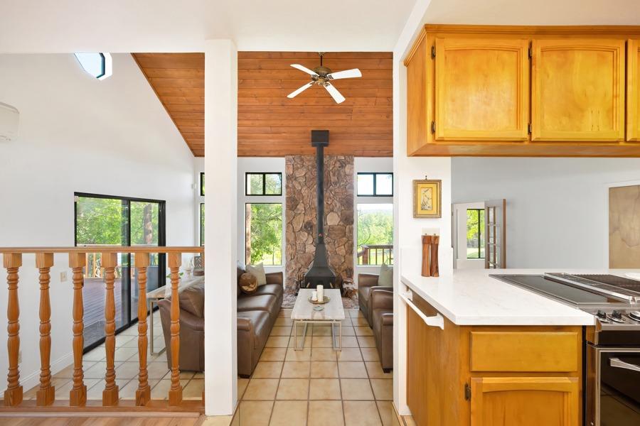 Detail Gallery Image 17 of 99 For 11700 Quail Rd, Auburn,  CA 95602 - 3 Beds | 2 Baths